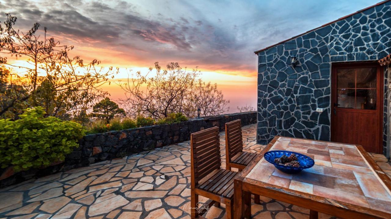 Maison d'hôtes sunset&stars stone house à Garafía Extérieur photo